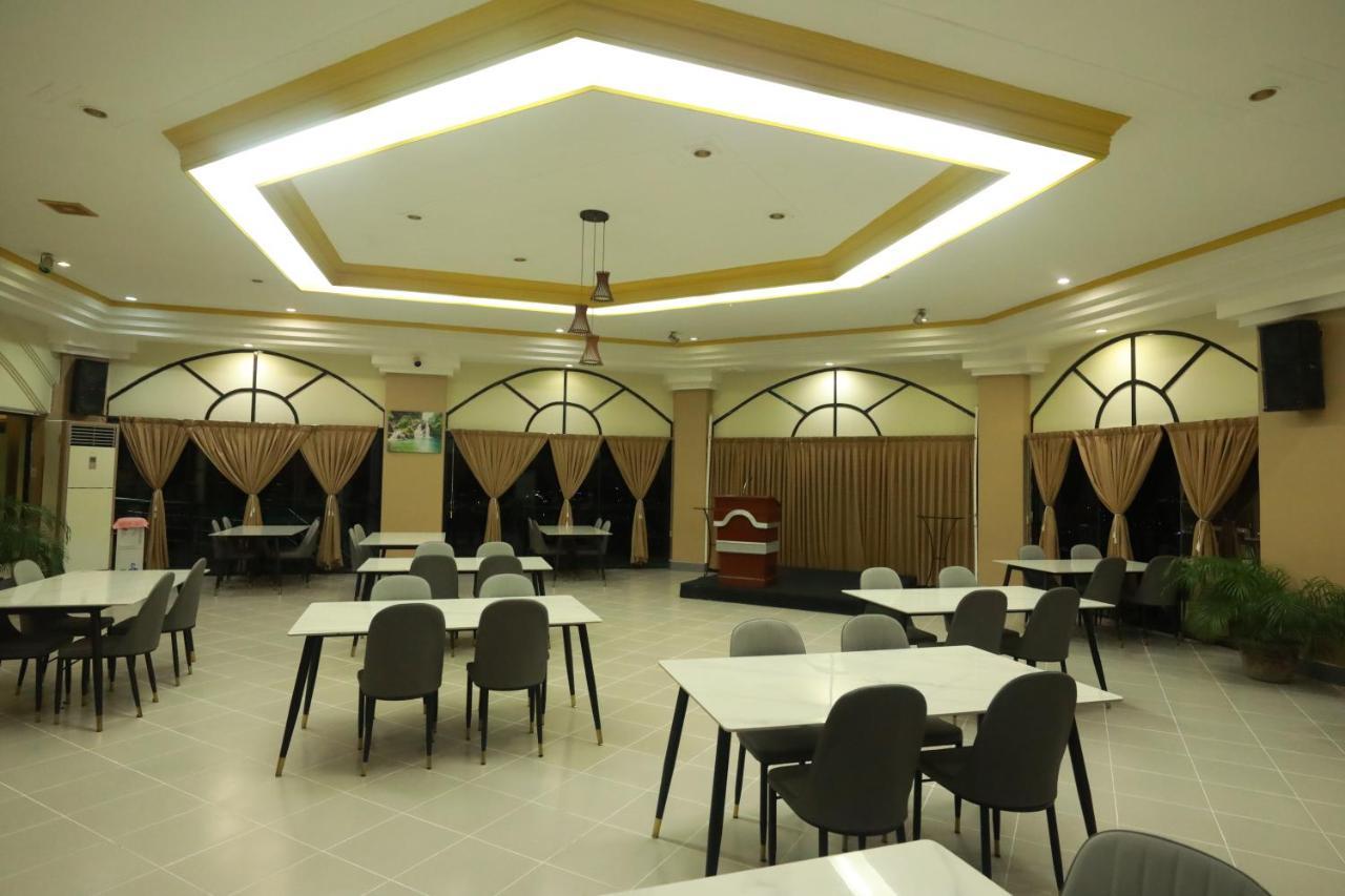 Bohol Plaza Mountain Resort And Restaurant Dauis Exterior photo